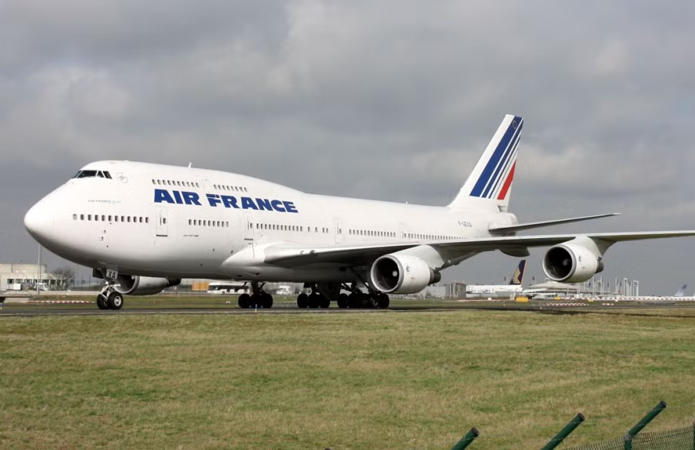 Flying to Toulouse: Best Airlines and Routes for a Comfortable Journey